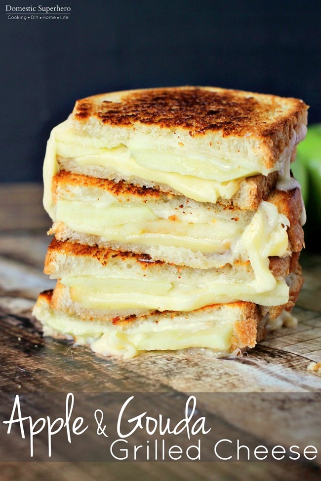 Apple & Gouda Grilled Cheese is perfect for fall and those granny smith apples! Savory and delicious!